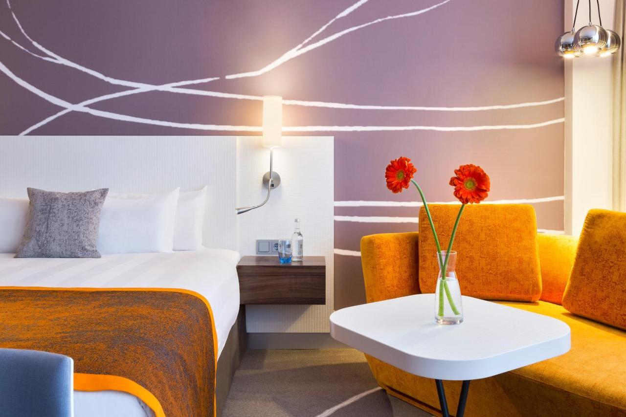 Holiday Inn Amsterdam Extérieur photo